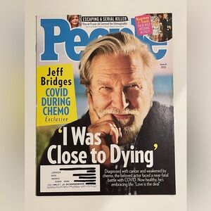 People Magazine June 6 2022 | Jeff Bridges Cover + Kourtney Kardashian Wedding
